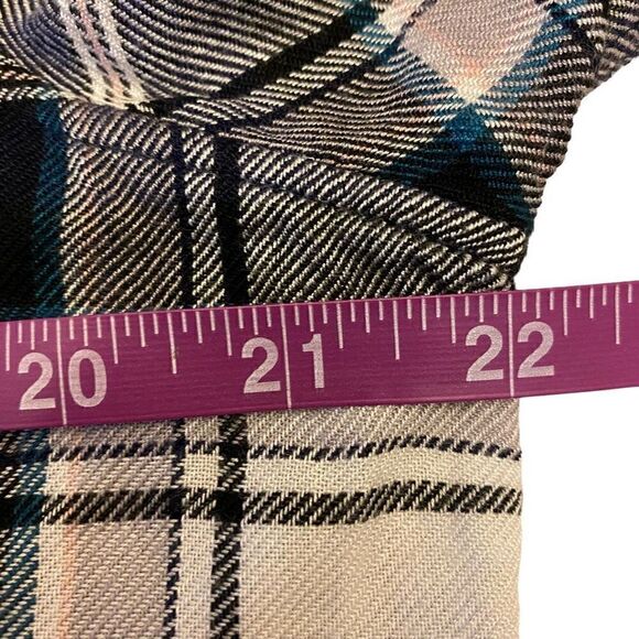 Aeropostale Navy and White Plaid Flannel Long Sleeve Button Down Top Sz XL - Picture 11 of 13